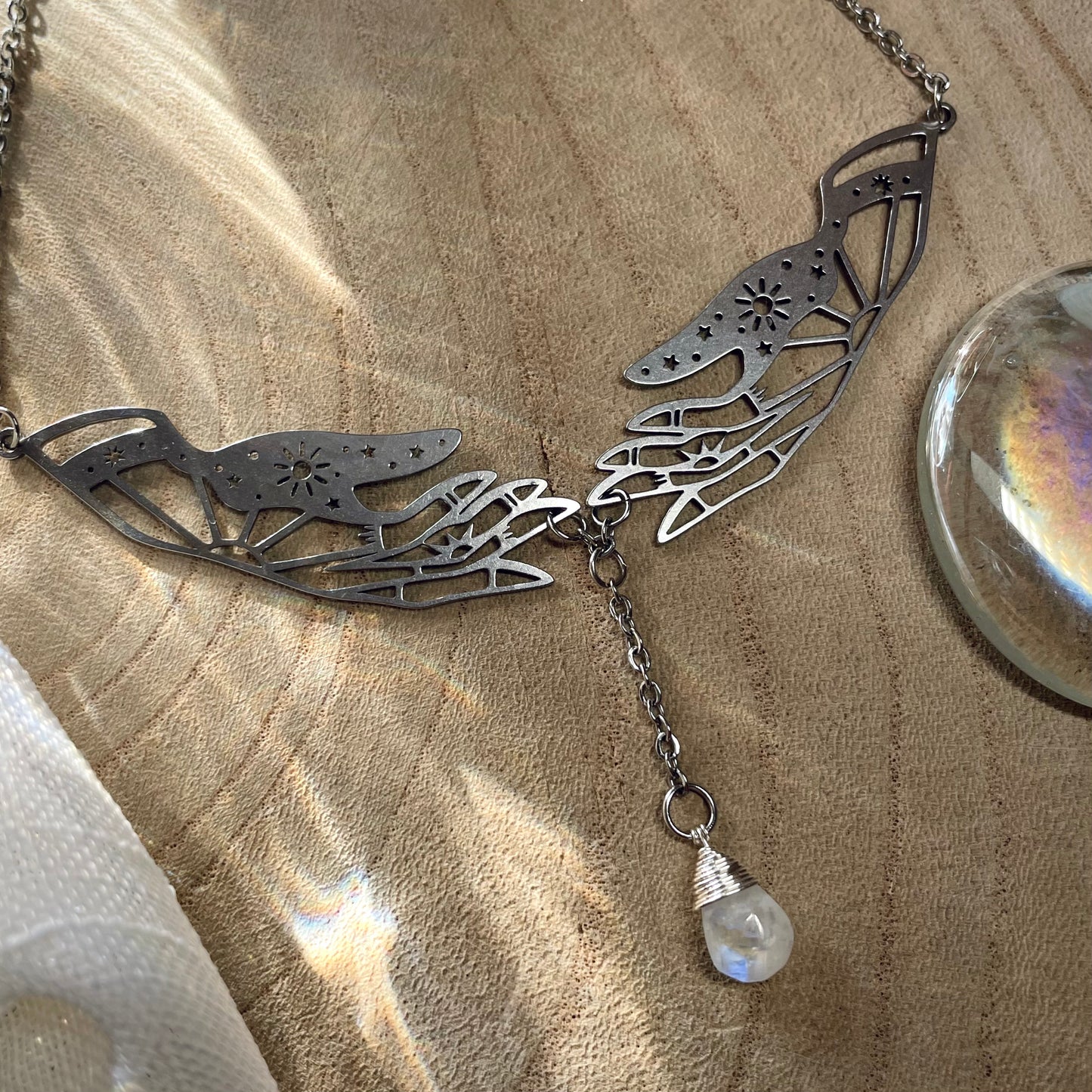 Illusion NECKLACE