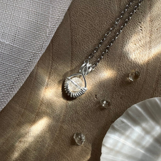 Quartz PENDANT